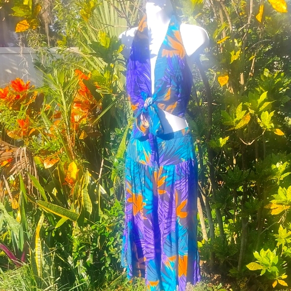 louben Dresses & Skirts - Louben 80s Vintage Matching Halter Top And Skirt Extra Small